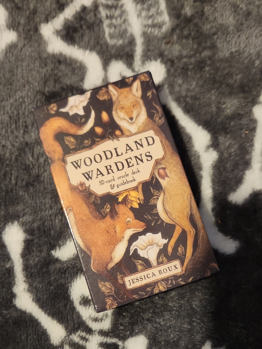 Jessica Woodland Wardens Oracle Deck - Brown & Cream